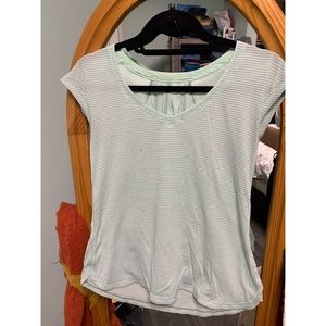 Lululemon tee